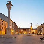 بيت للعطل Albarella